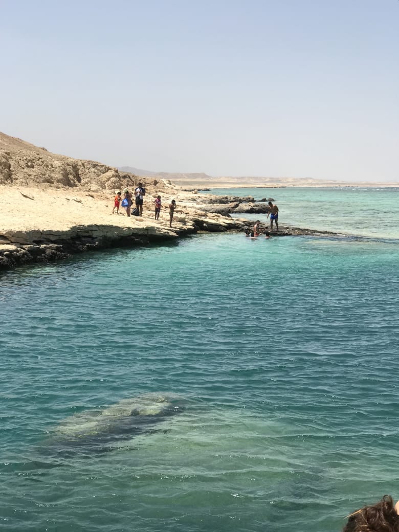 شاطئ النيزك في مصر.. هل السبب وراء تسميته كما يعتقد به المحليون حقاً؟