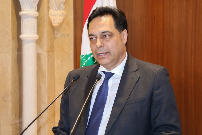بعد "انفجار بيروت".. الحكومة اللبنانية برئاسة حسان دياب تقدم استقالتها