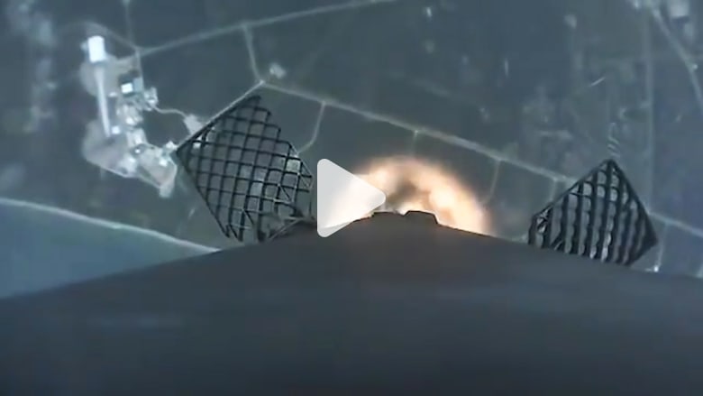 SpaceX تثبت كاميرا على صاروخ فالكون 9.. شاهد ما حدث